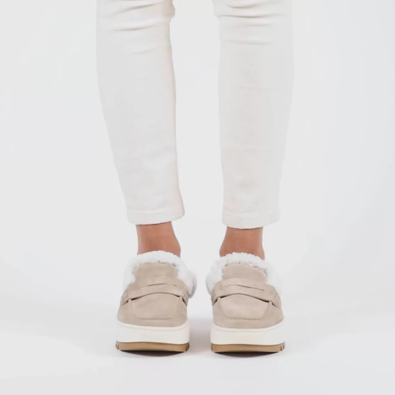 Sneakers-Aquatalia Amata Black