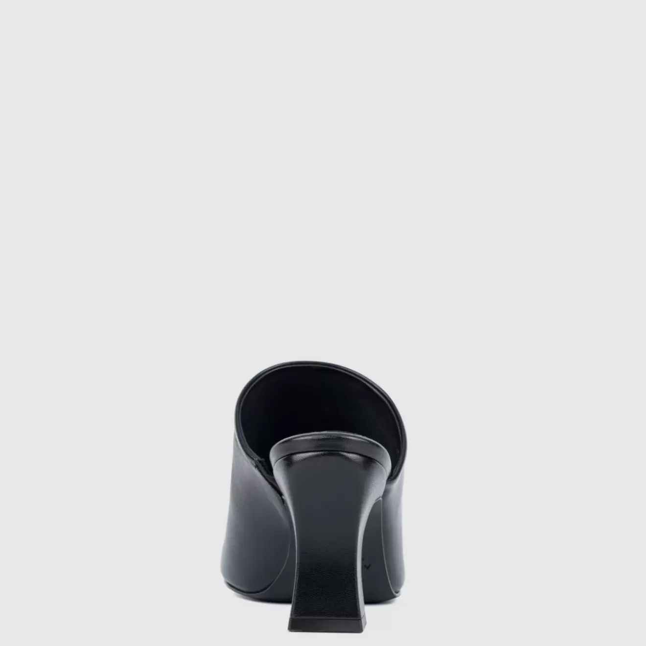 Heels-Aquatalia Carmina Black