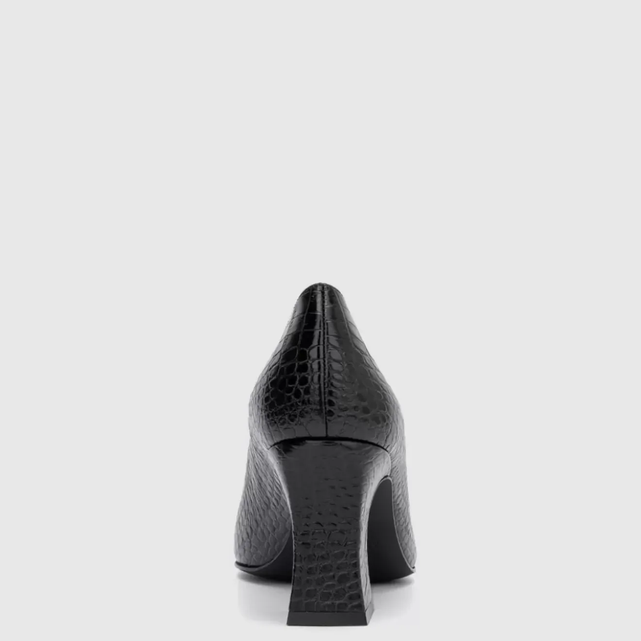 Heels-Aquatalia Cele Black