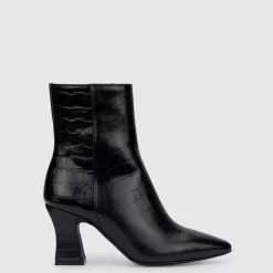 Boots-Aquatalia Claina Black