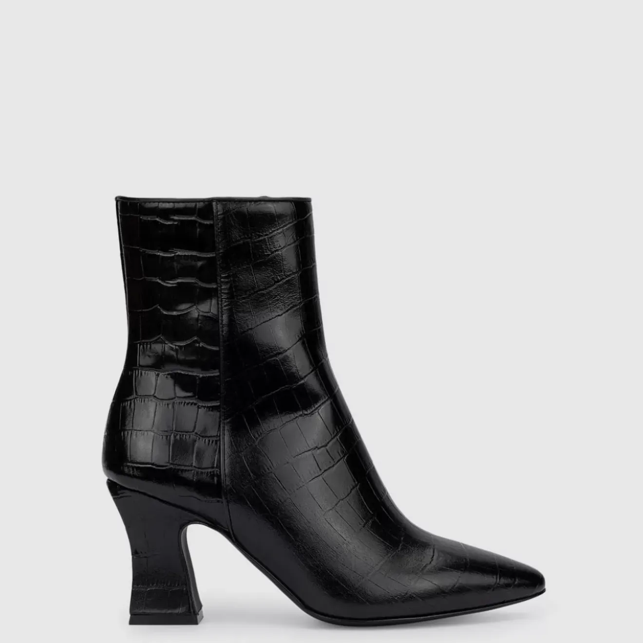 Boots-Aquatalia Claina Black