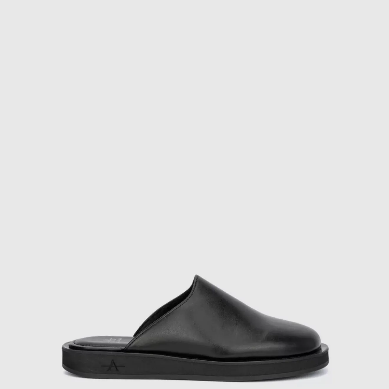 Flats-Aquatalia Gemmy Black