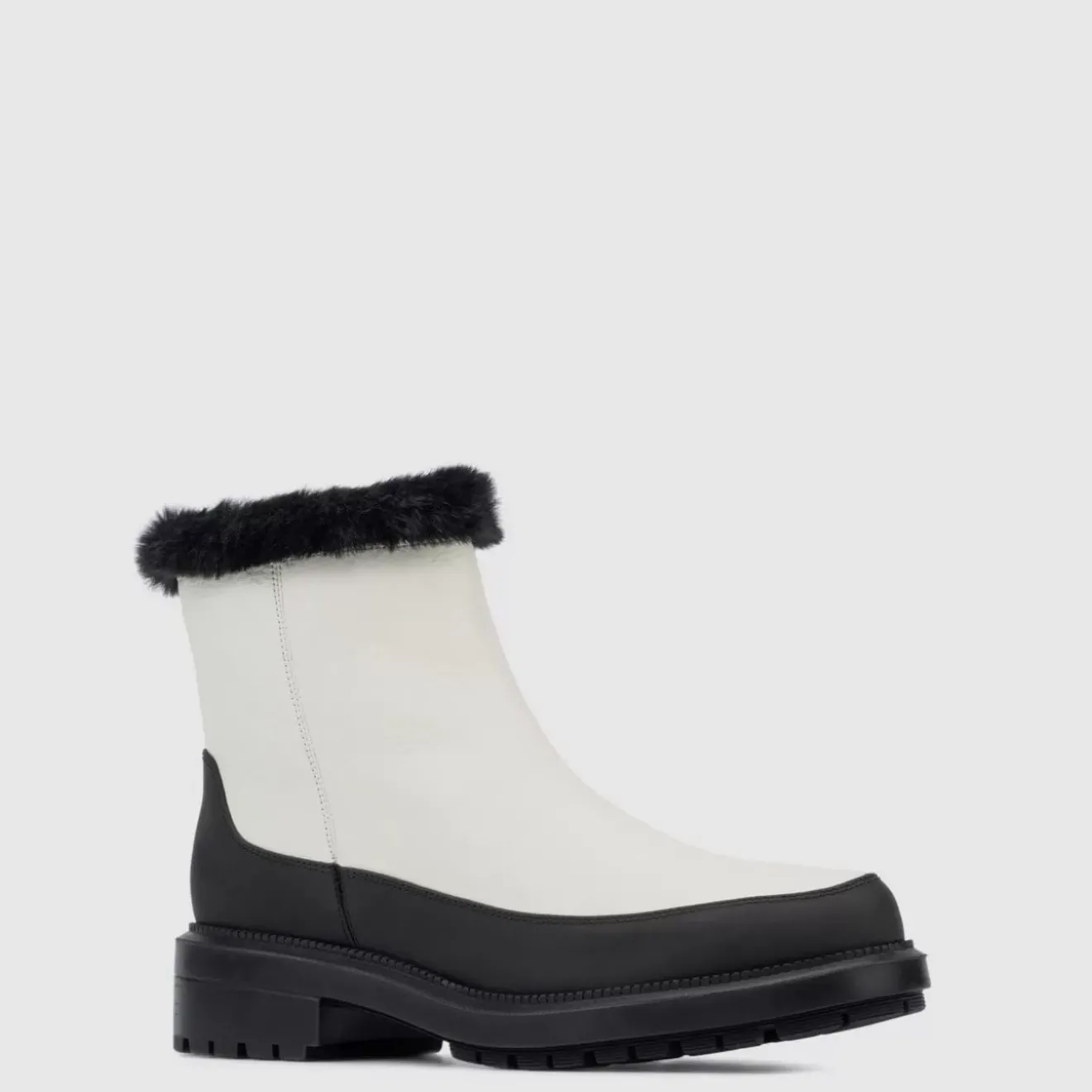 Boots-Aquatalia Lindsay Off White/Black