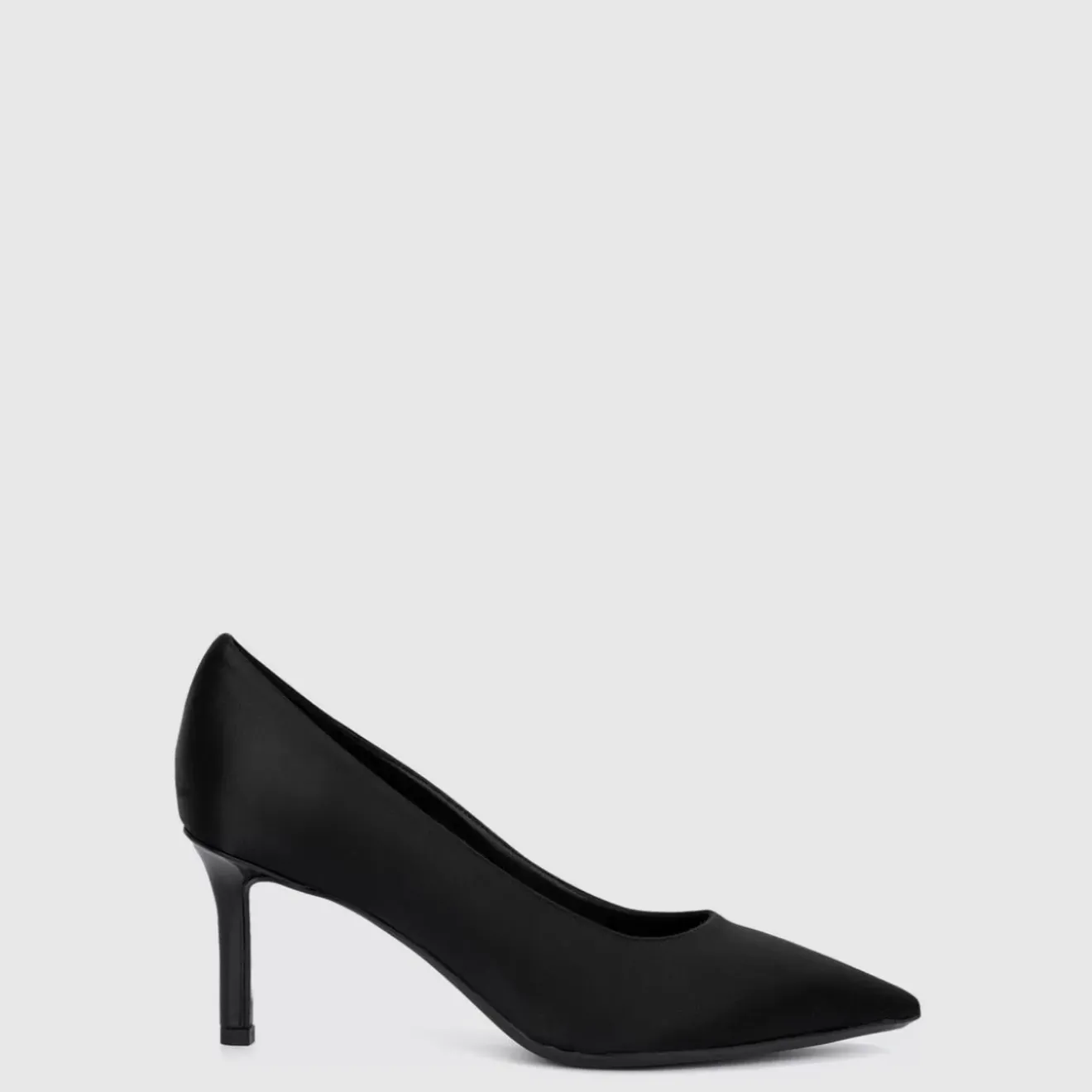 Heels-Aquatalia Melina Black