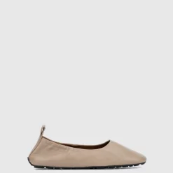 Flats-Aquatalia Quortney Taupe