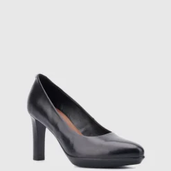 Heels-Aquatalia Raysa Black