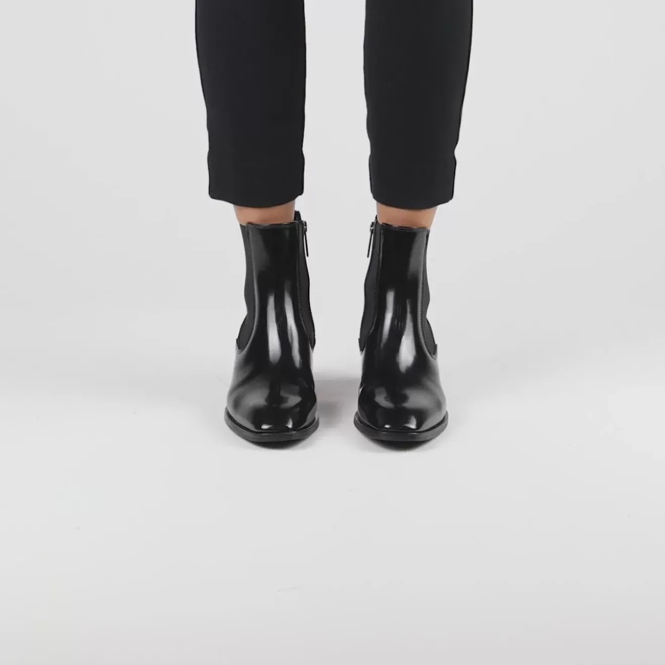 Boots-Aquatalia Rosina Black
