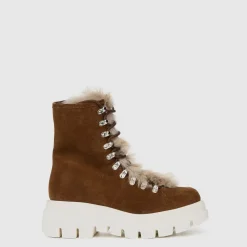 Boots-Aquatalia Shailene Walnut