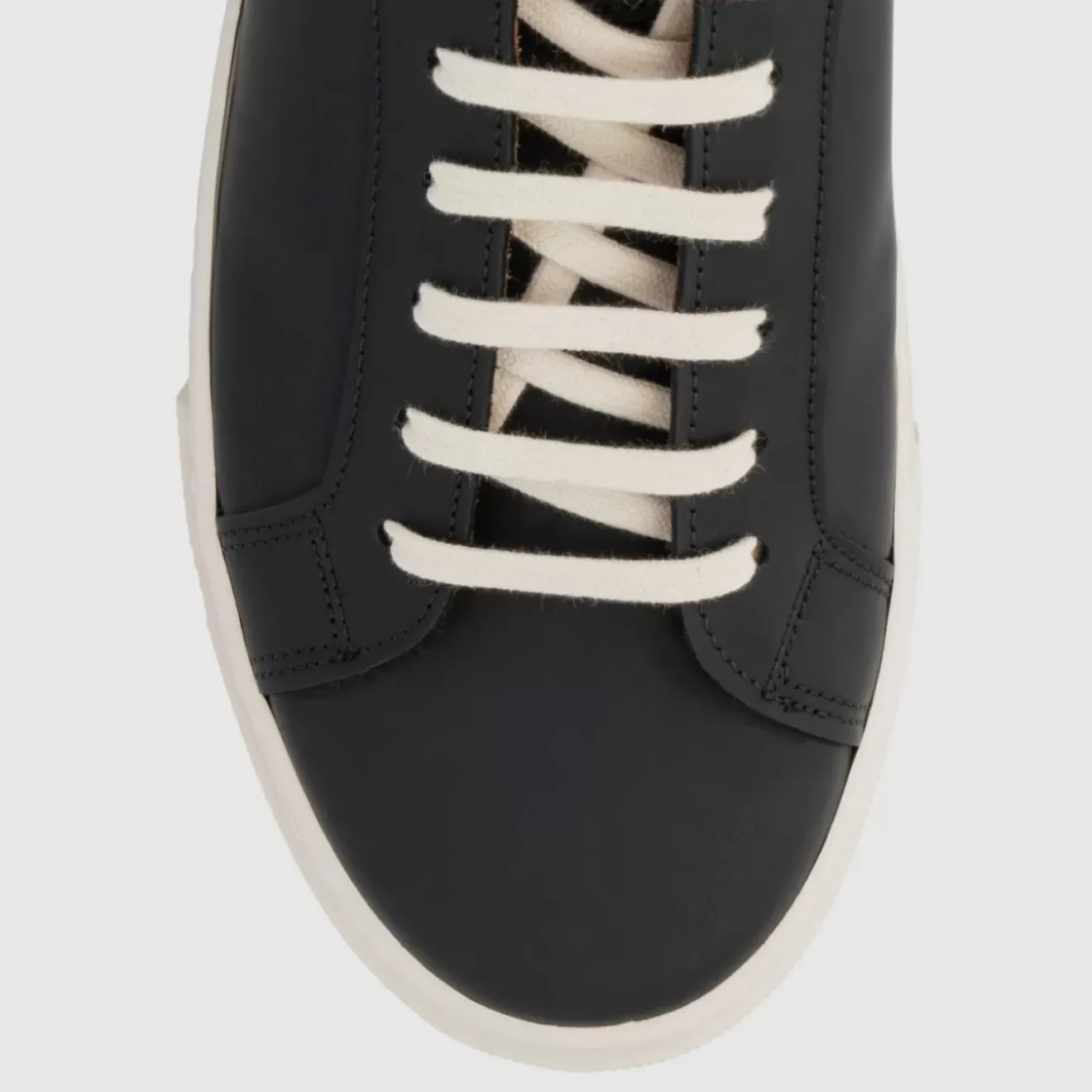 Sneakers-Aquatalia Vic Black